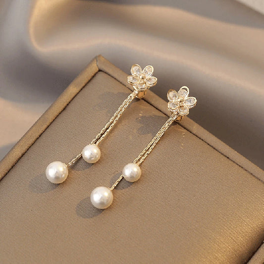 Fashion Luxury Sweet Flower Imitation Pearl Tassel Earrings